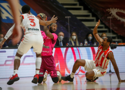 17. kolo ABA lige: Crvena zvezda mts - Mega Soccerbet