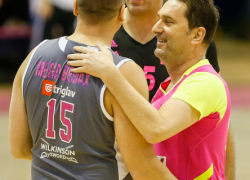 mega_revijalna_260294